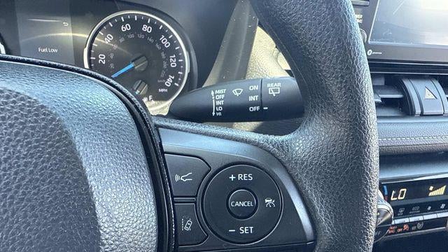 2020 Toyota RAV4 Hybrid LE