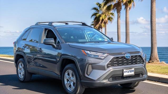 2024 Toyota RAV4 Hybrid LE