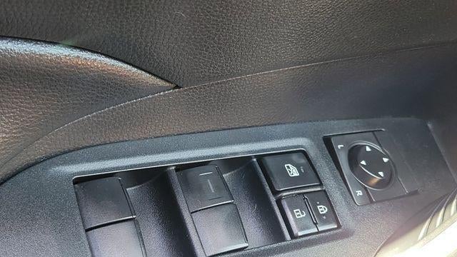 2020 Toyota RAV4 Hybrid LE