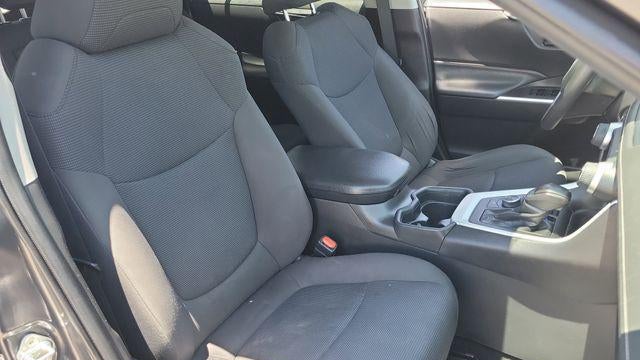 2020 Toyota RAV4 Hybrid LE