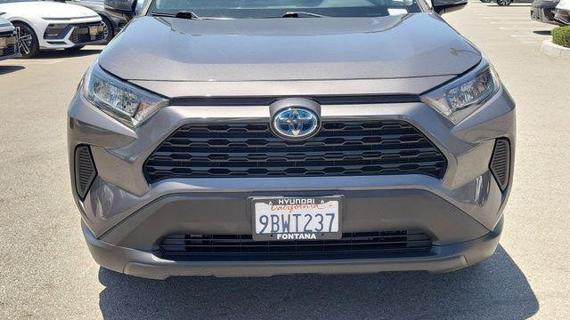 2020 Toyota RAV4 Hybrid LE