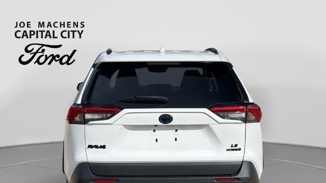 2022 Toyota RAV4 Hybrid LE