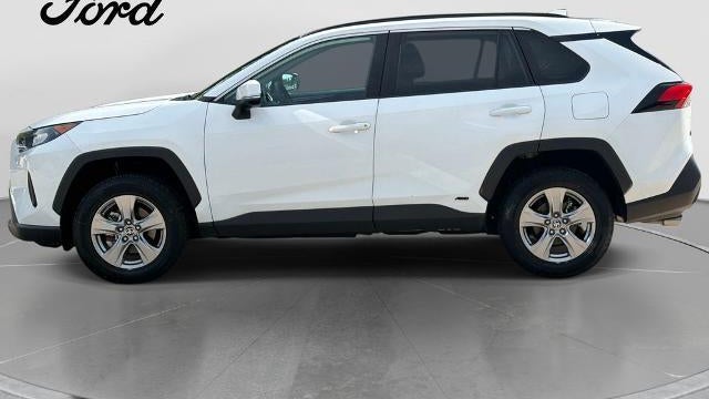2022 Toyota RAV4 Hybrid LE
