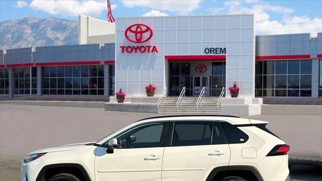 2024 Toyota RAV4 Hybrid LE