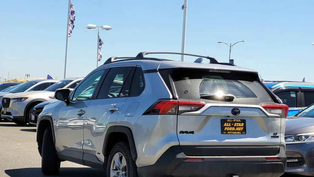 2024 Toyota RAV4 Hybrid LE