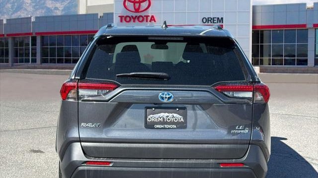 2024 Toyota RAV4 Hybrid LE