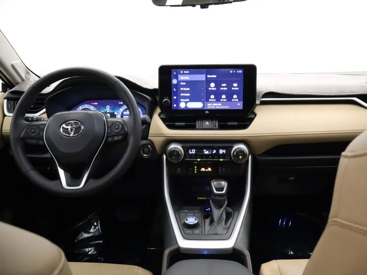 2025 Toyota RAV4 - $40,304