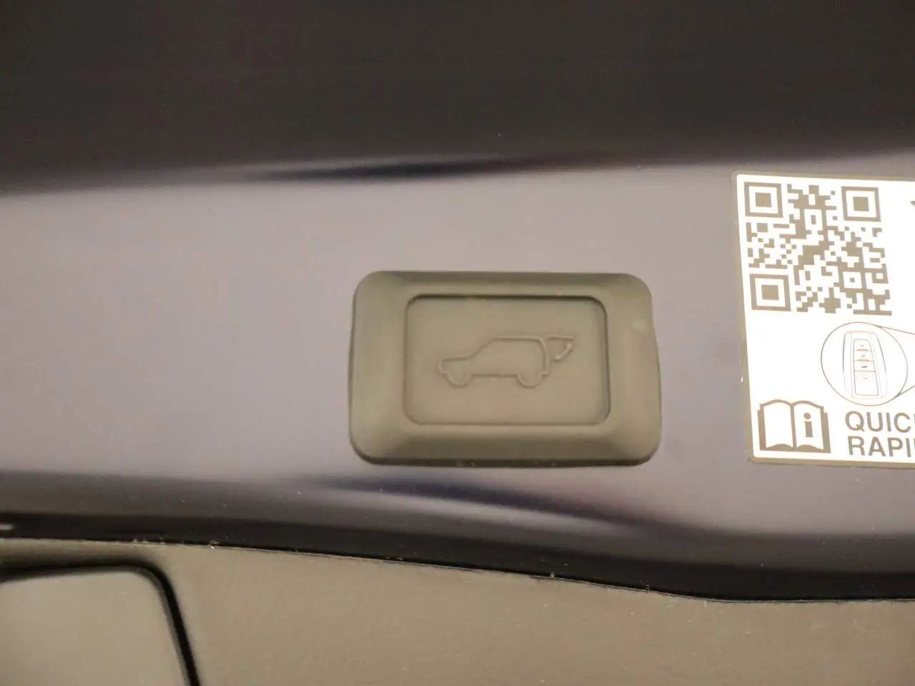 2025 Toyota RAV4 - $40,304