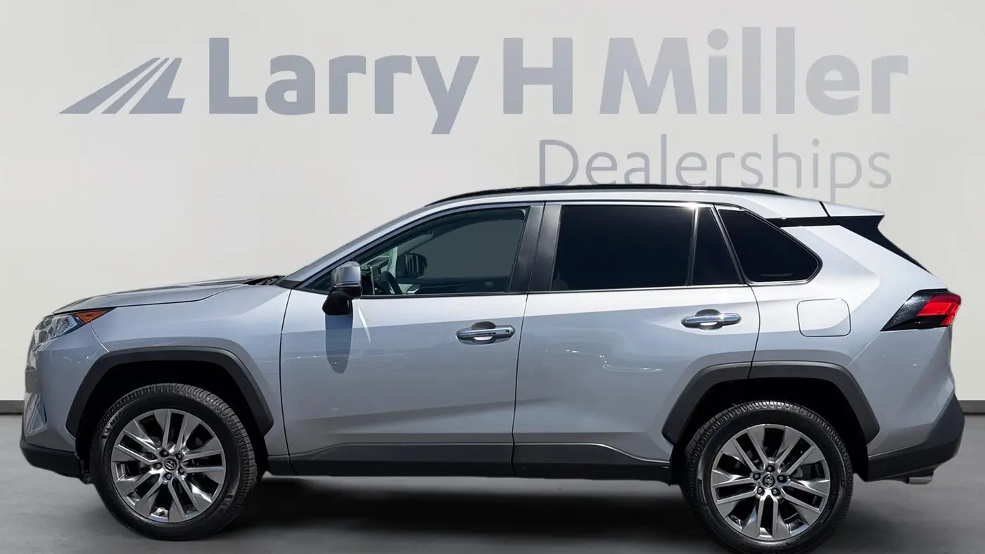 2020 Toyota RAV4 Limited