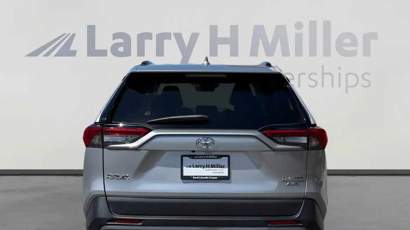 2020 Toyota RAV4 Limited