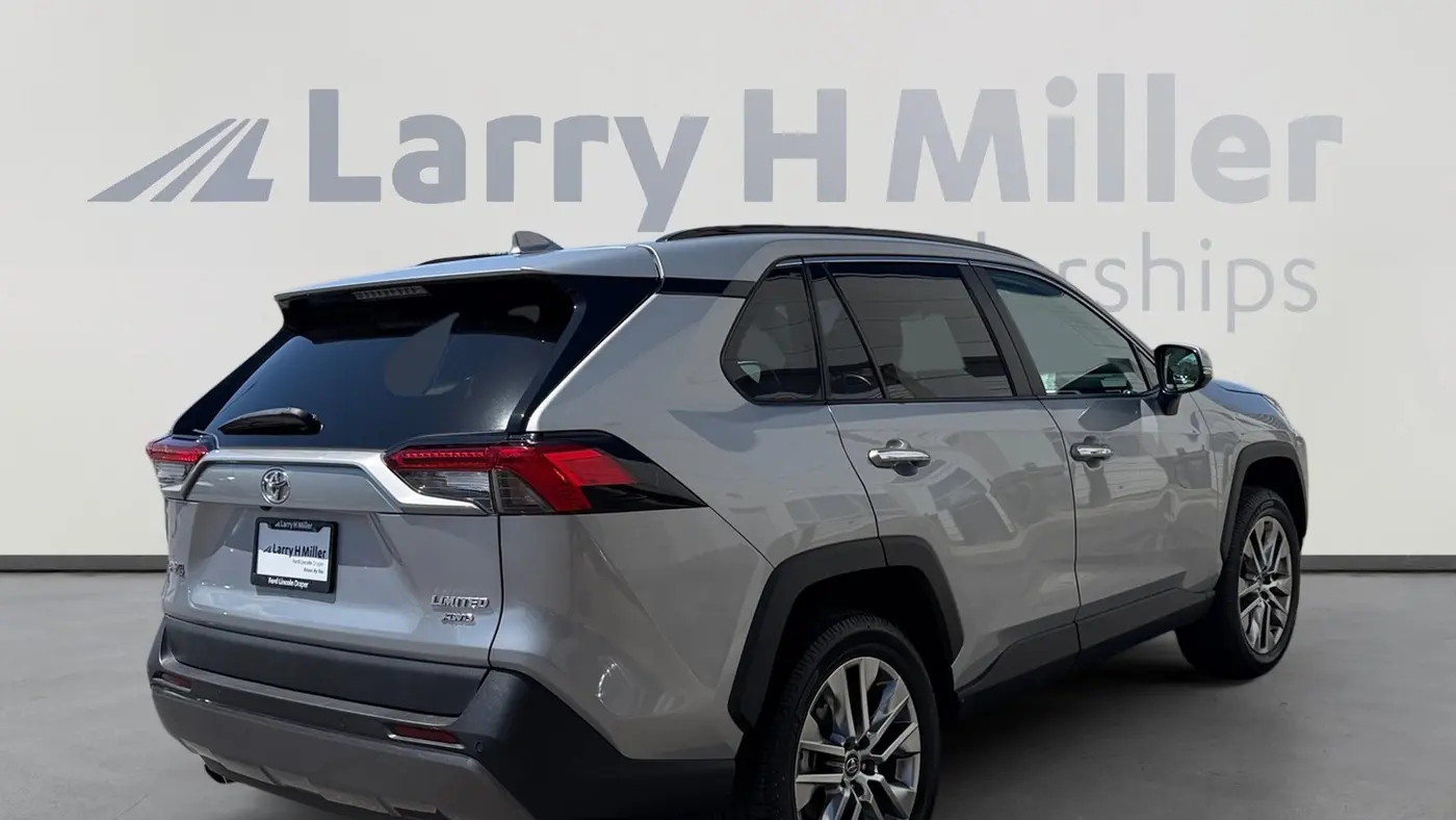 2020 Toyota RAV4 Limited