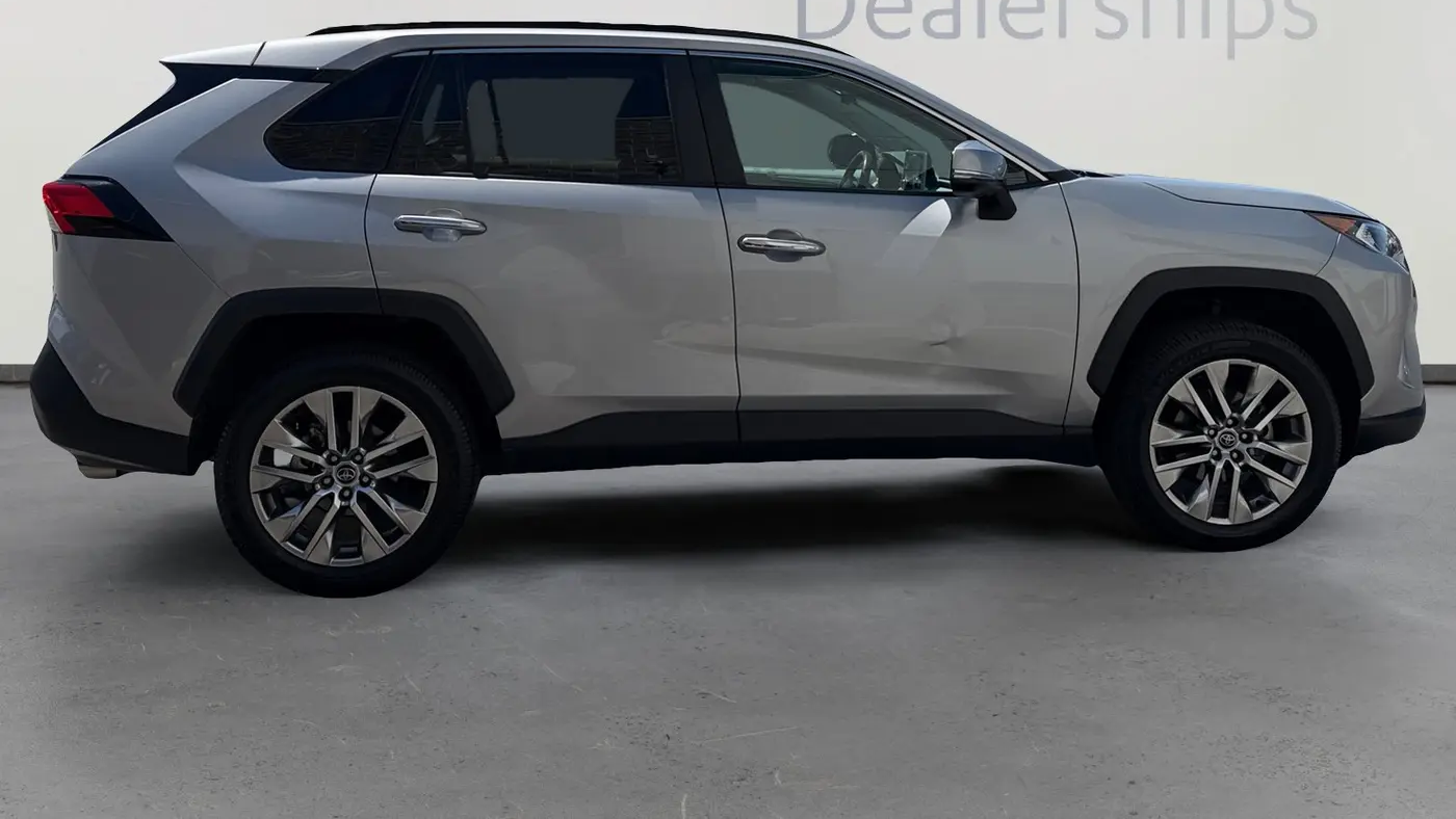 2020 Toyota RAV4 Limited