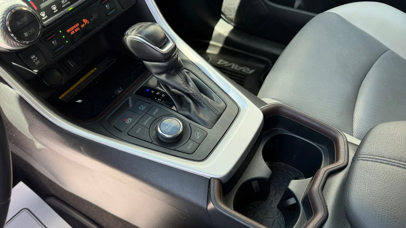 2020 Toyota RAV4 Limited