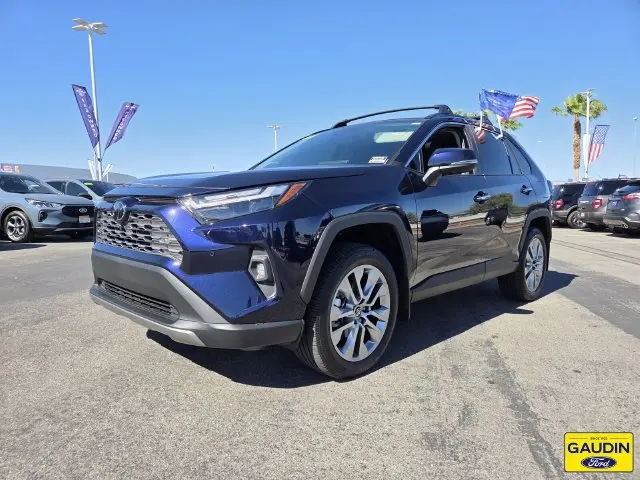 2025 Toyota RAV4 - $40,900