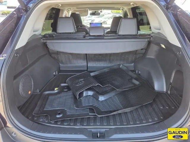 2025 Toyota RAV4 - $40,900