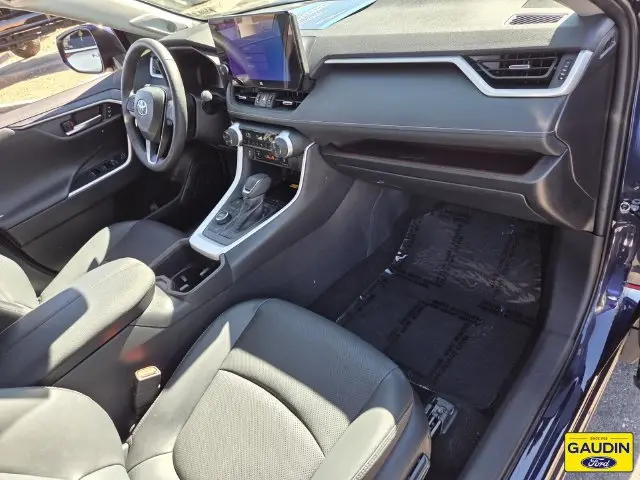 2025 Toyota RAV4 - $40,900