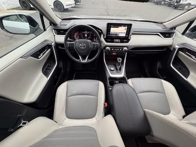 2019 Toyota RAV4 - $27,999