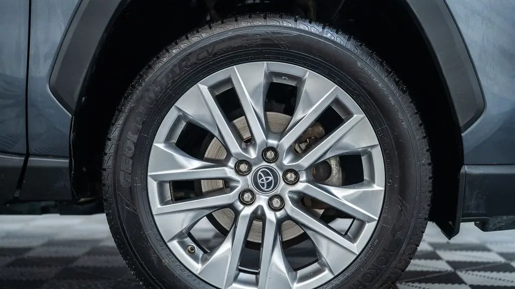 2019 Toyota RAV4 Limited