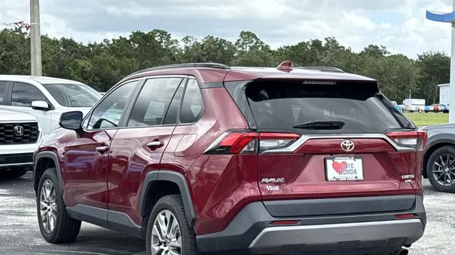 2020 Toyota RAV4 Limited