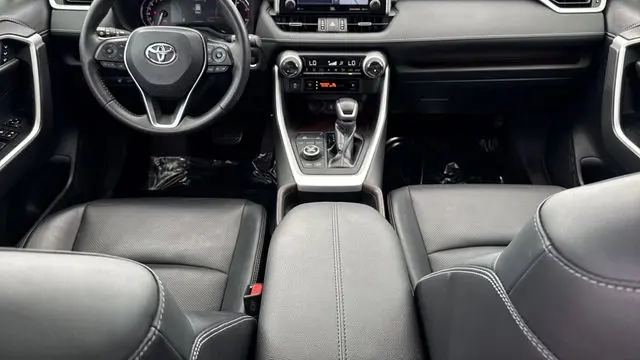 2020 Toyota RAV4 Limited