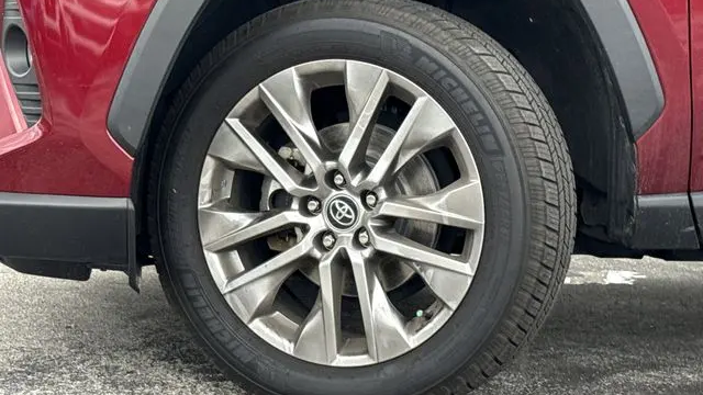 2020 Toyota RAV4 Limited