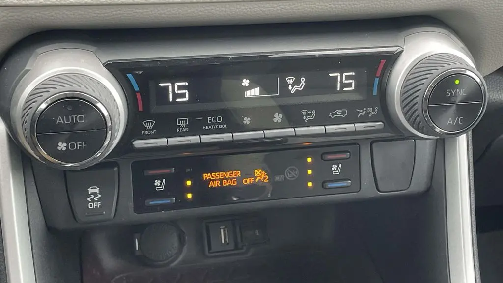 2020 Toyota RAV4 Limited