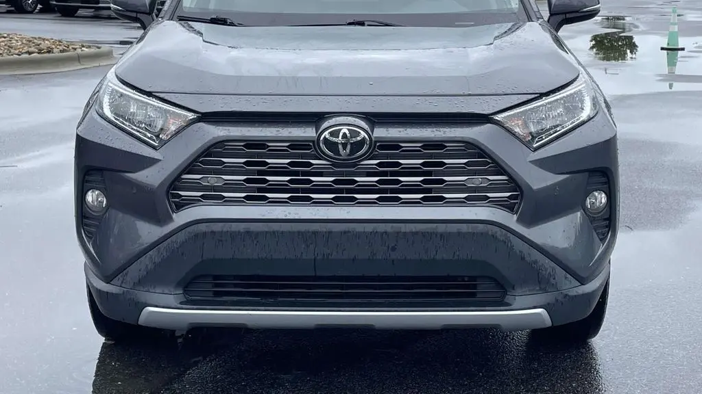 2020 Toyota RAV4 Limited