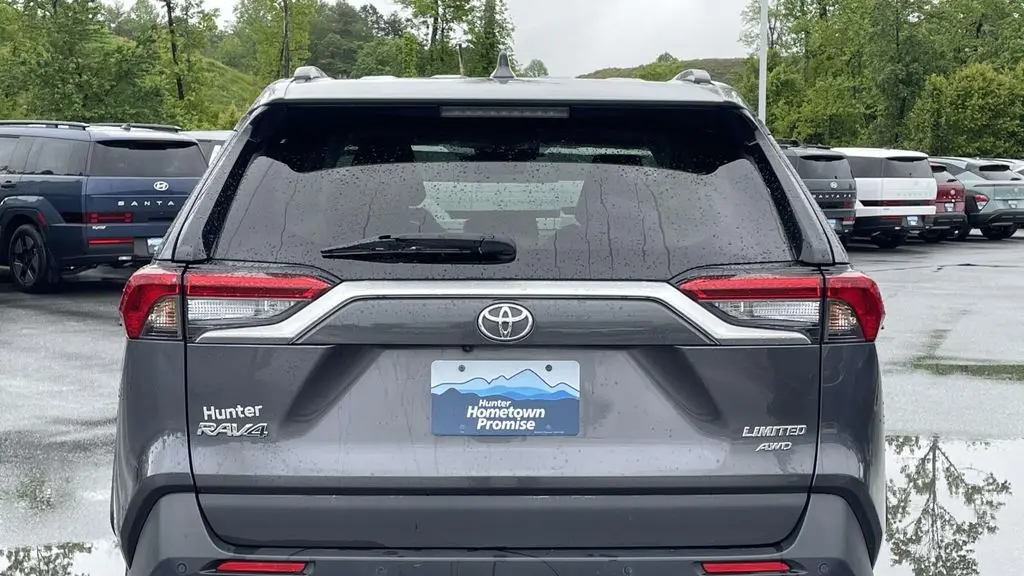 2020 Toyota RAV4 Limited