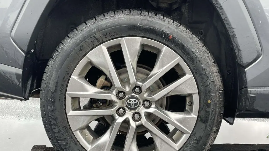 2020 Toyota RAV4 Limited