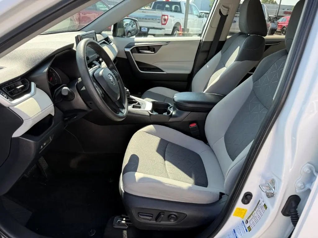 2020 Toyota RAV4 - $27,496