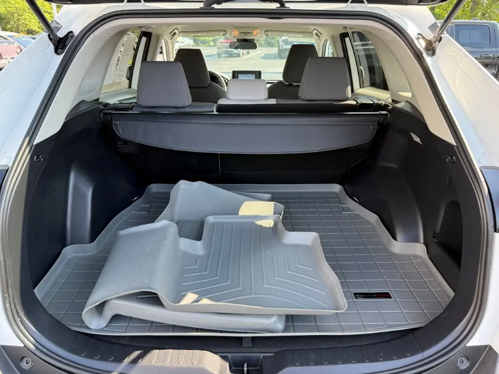2020 Toyota RAV4 - $27,496