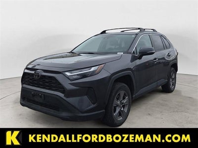 2022 Toyota RAV4 AWD XLE 4DR SUV