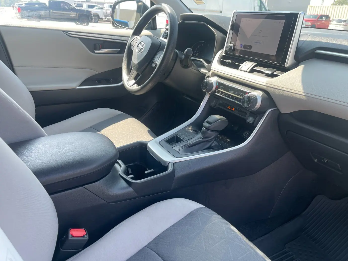 2025 Toyota RAV4 - $34,028