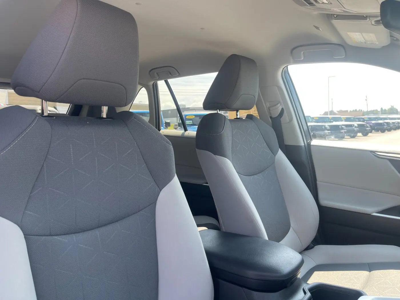 2025 Toyota RAV4 - $34,028