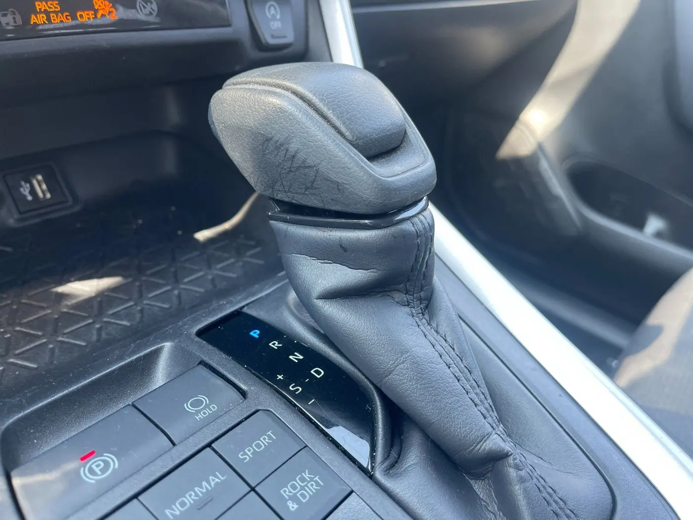 2025 Toyota RAV4 - $34,028