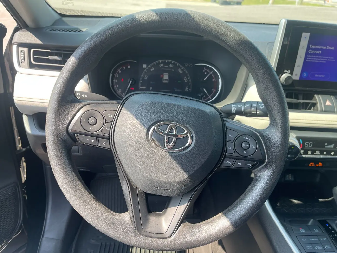 2025 Toyota RAV4 - $34,028