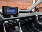 2020 RAV4 Thumbnail 21