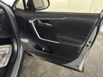 2021 RAV4 Thumbnail 31