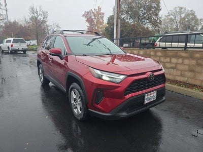 2022 Toyota RAV4 AWD XLE 4DR SUV