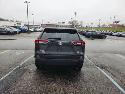2024 Toyota RAV4 AWD XLE 4DR SUV
