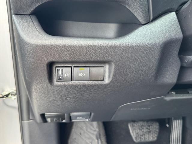 2025 Toyota RAV4 - $32,285