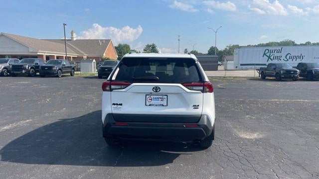 2025 Toyota RAV4 XLE