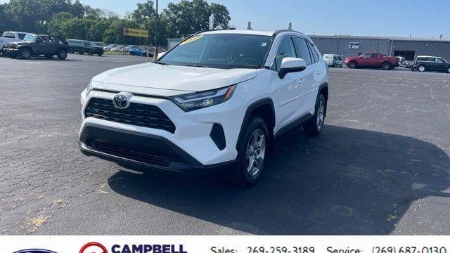 2025 Toyota RAV4 XLE