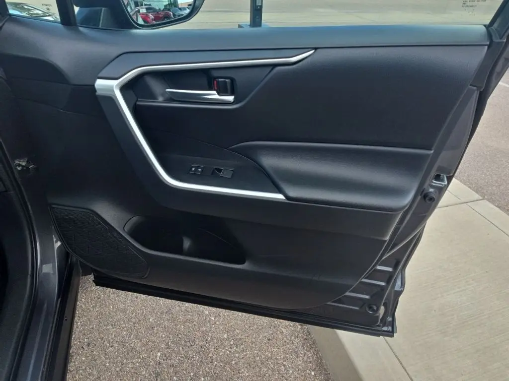 2025 Toyota RAV4 - $31,491