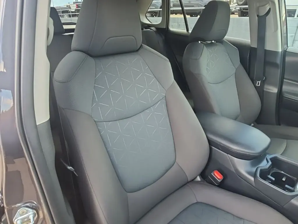 2025 Toyota RAV4 - $31,491
