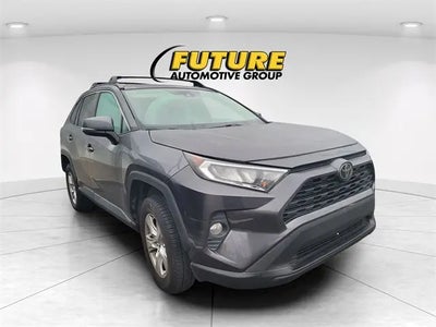 2019 Toyota RAV4 AWD XLE 4DR SUV
