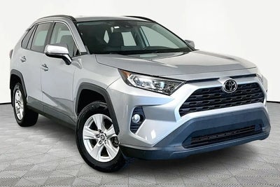 2021 Toyota RAV4 AWD XLE 4DR SUV