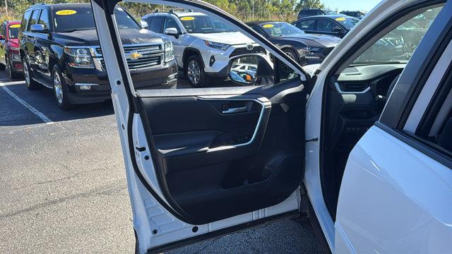 2025 Toyota RAV4 - $37,027