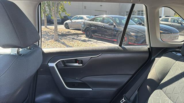 2025 Toyota RAV4 - $37,027