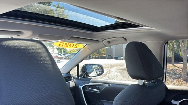 2025 Toyota RAV4 - $35,226